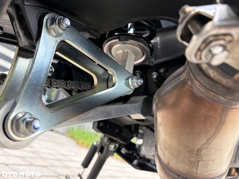 Yamaha FZ8 - 20
