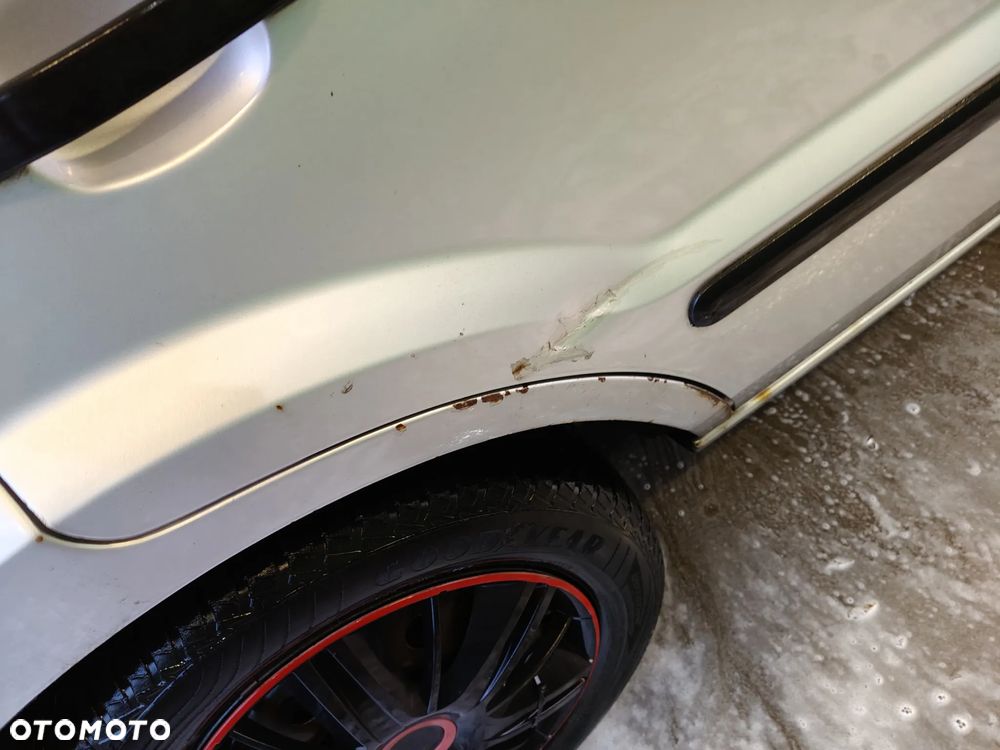 Ford Fusion 1.4 TDCI Ambiente - 10