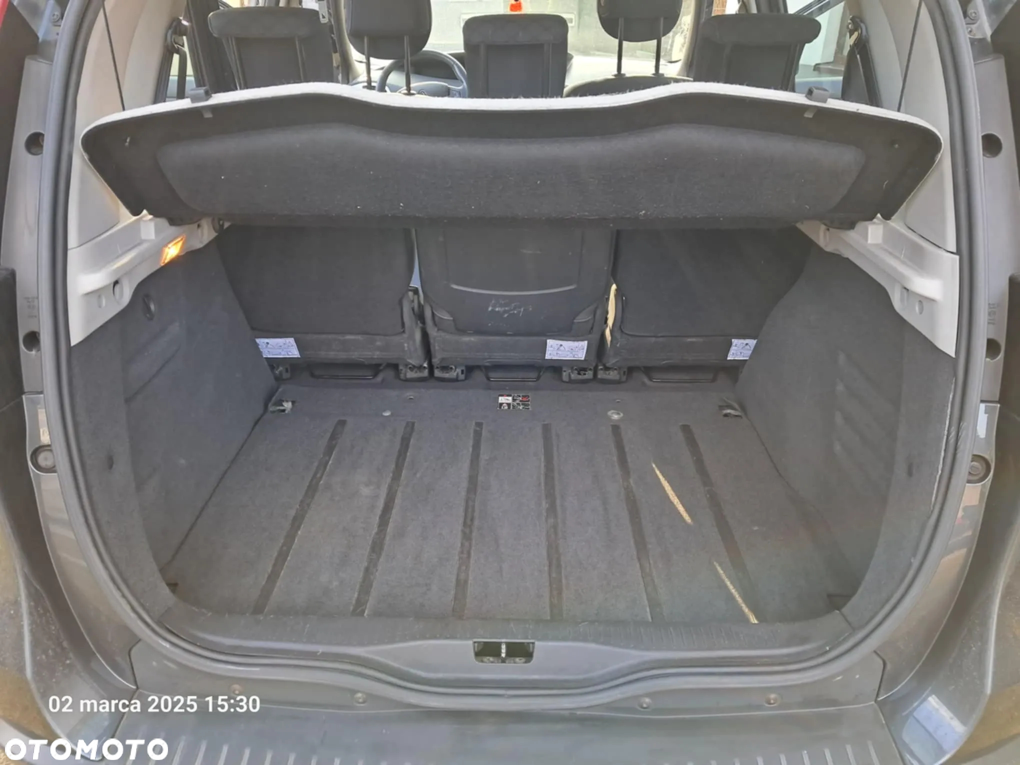 Renault Scenic 1.9 dCi Expression - 16