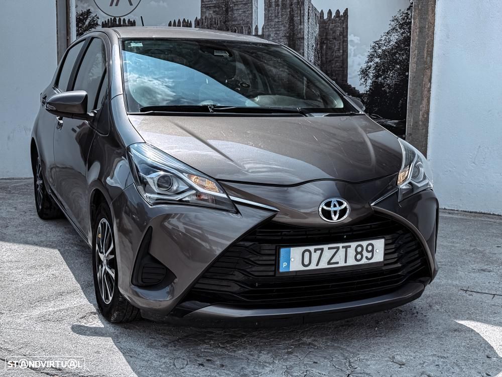 Toyota Yaris 1.0 VVT-i Exclusive - 2