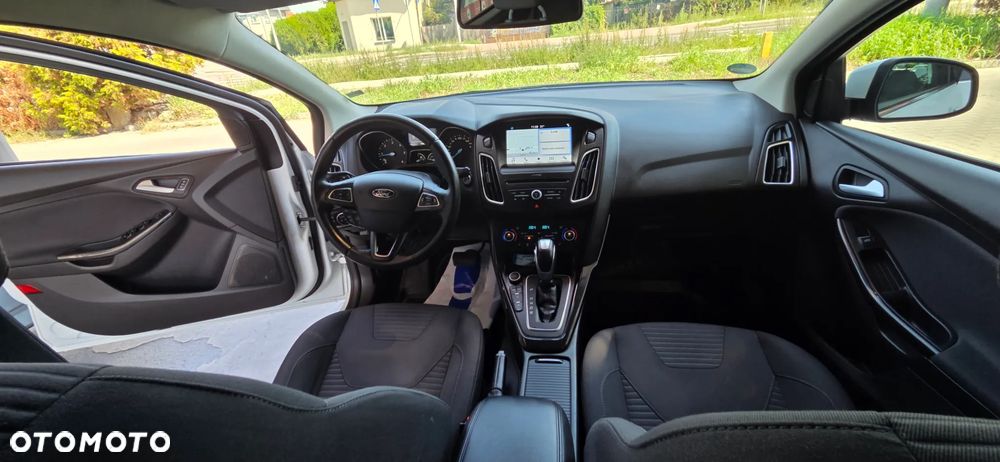 Ford Focus 2.0 TDCi SYNC Edition ASS PowerShift - 36