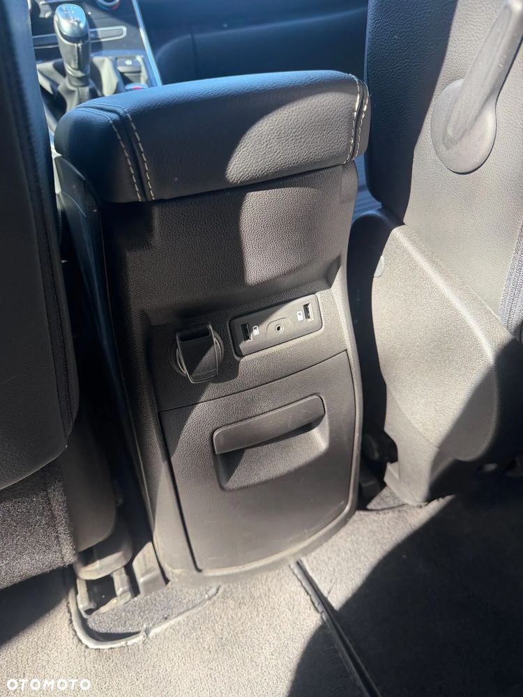 Renault Scenic TCe 140 GPF BOSE EDITION - 14