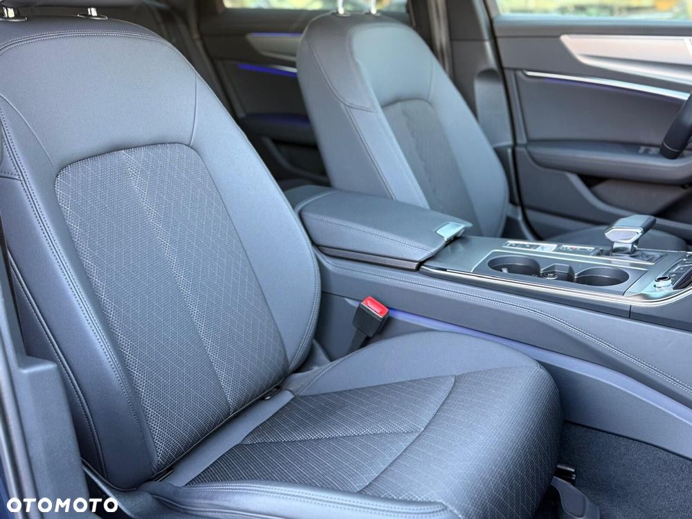 Audi A6 Allroad - 16