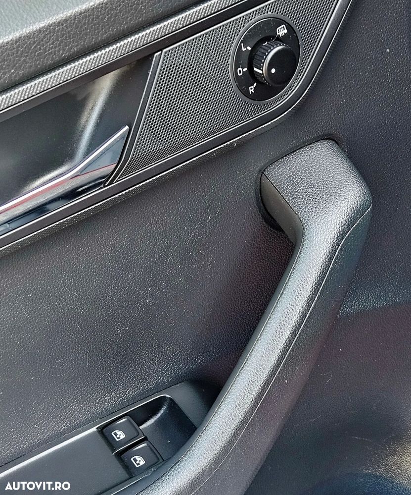 Skoda Fabia - 10