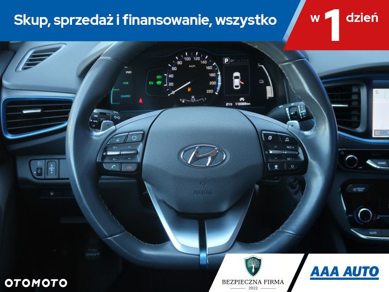 Hyundai IONIQ - 17
