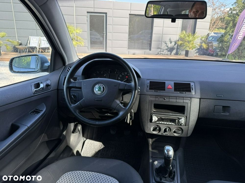 Skoda Fabia 1.4 16V Flash - 14