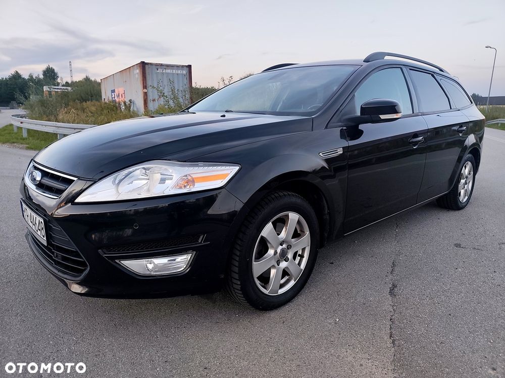 Ford Mondeo 2.0 Ambiente - 1
