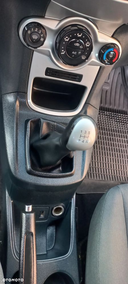 Ford Fiesta 1.4 Gold X - 9