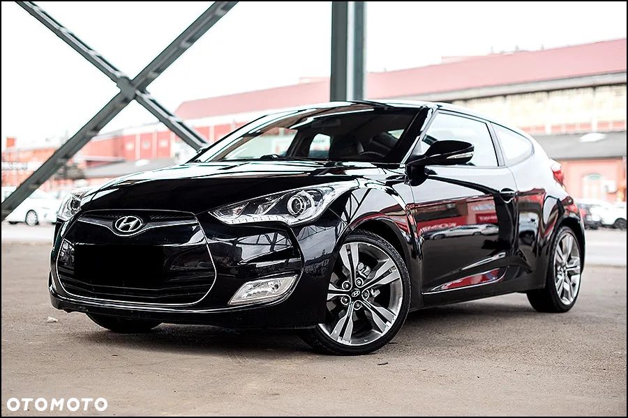 Hyundai Veloster - 5