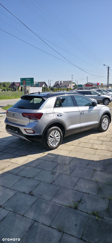Volkswagen T-Roc - 12