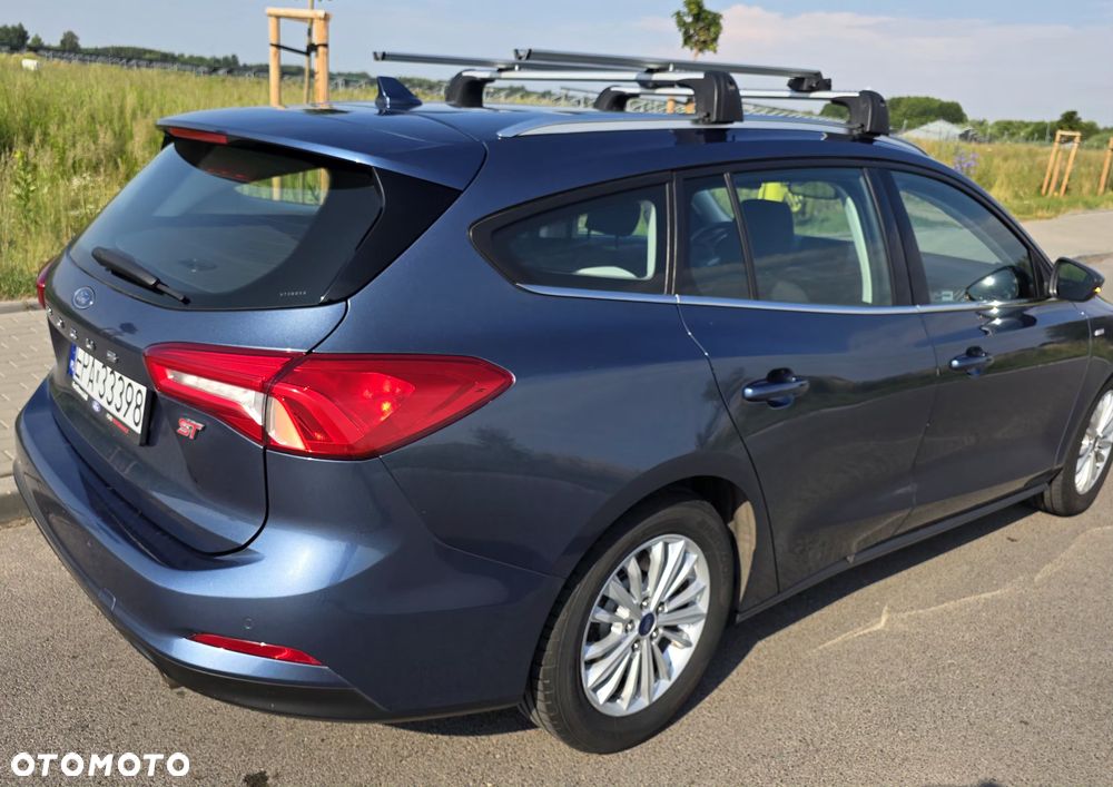 Ford Focus 1.5 EcoBoost Titanium Business - 2