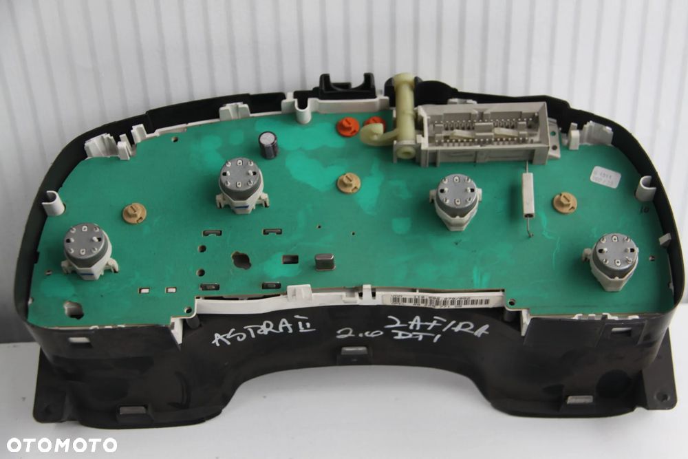 LICZNIK ZEGARY 09228771GB ZAFIRA A 2.0 DTI - 3