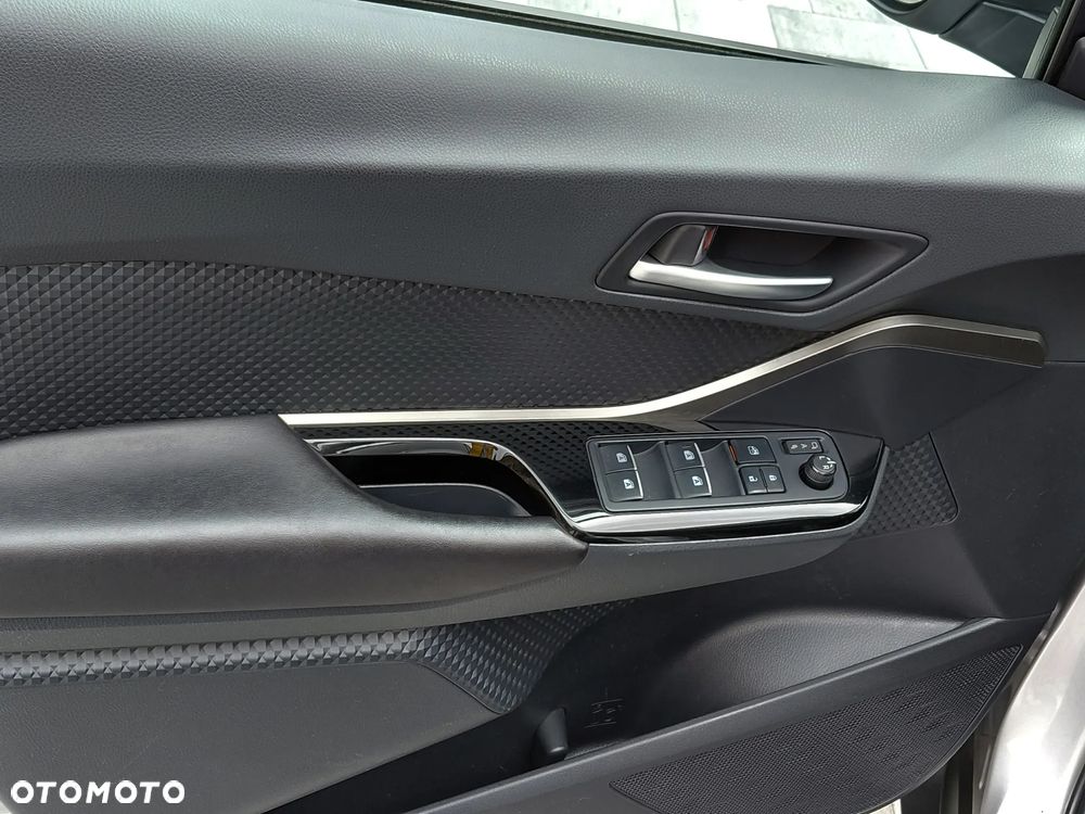 Toyota C-HR Business-Edition - 20