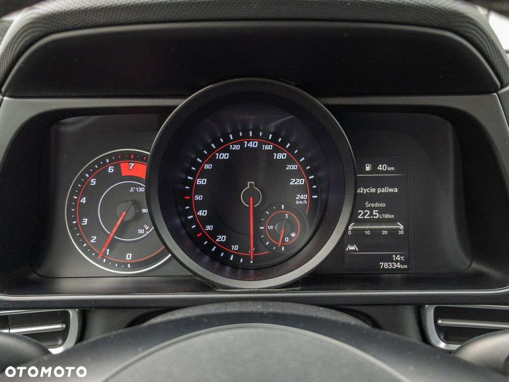 Hyundai Elantra - 13