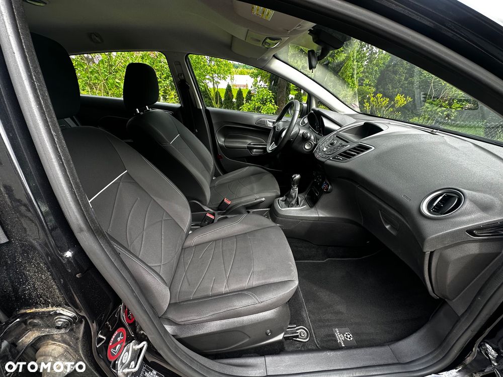 Ford Fiesta 1.0 Champions Edition - 7