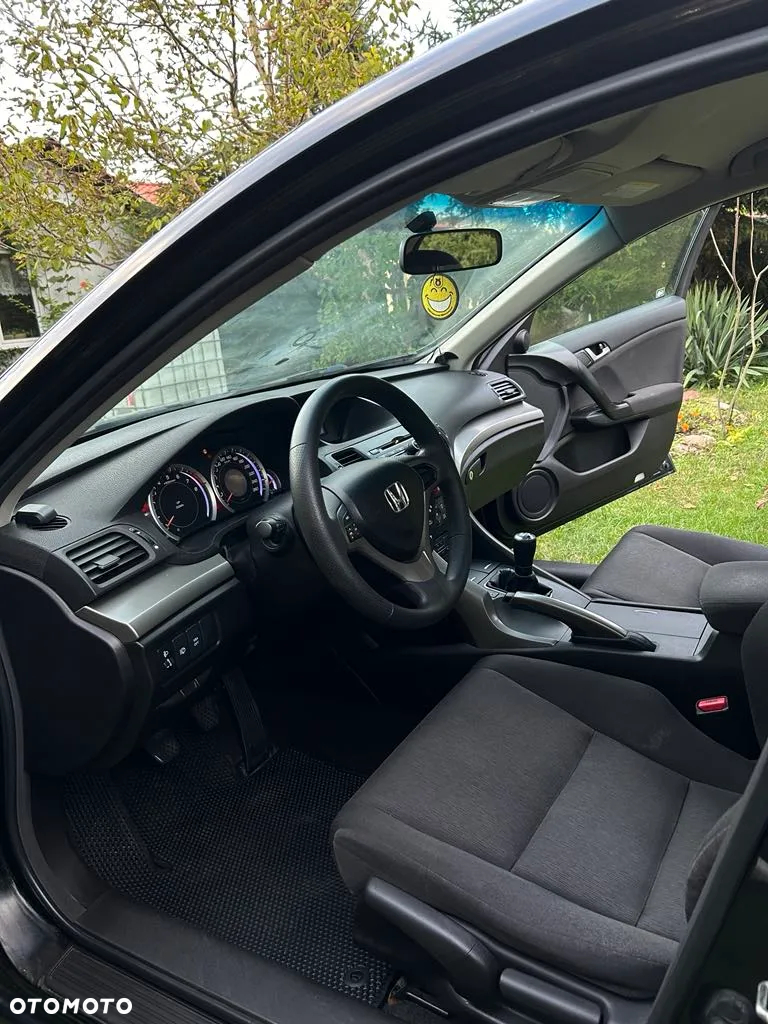 Honda Accord 2.0 Comfort - 14
