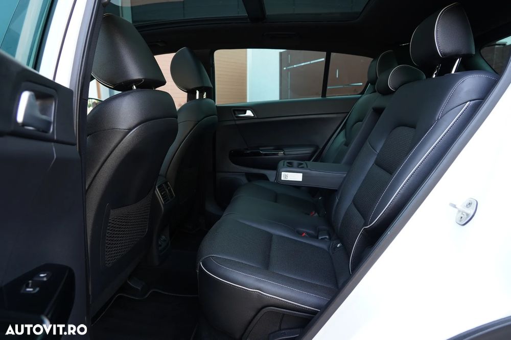 Kia Sportage 2,0 CRDI AWD Aut. GT Line - 9
