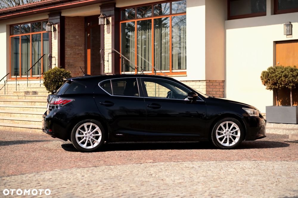 Lexus CT 200h F Sport - 17