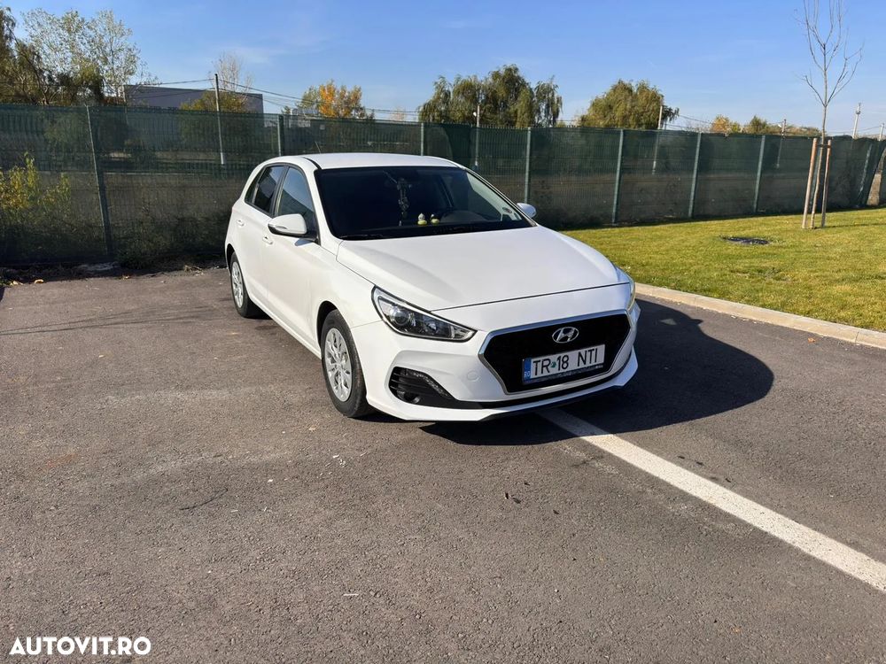 Hyundai i30 1.4 100CP 5DR M/T Classic+ - 2