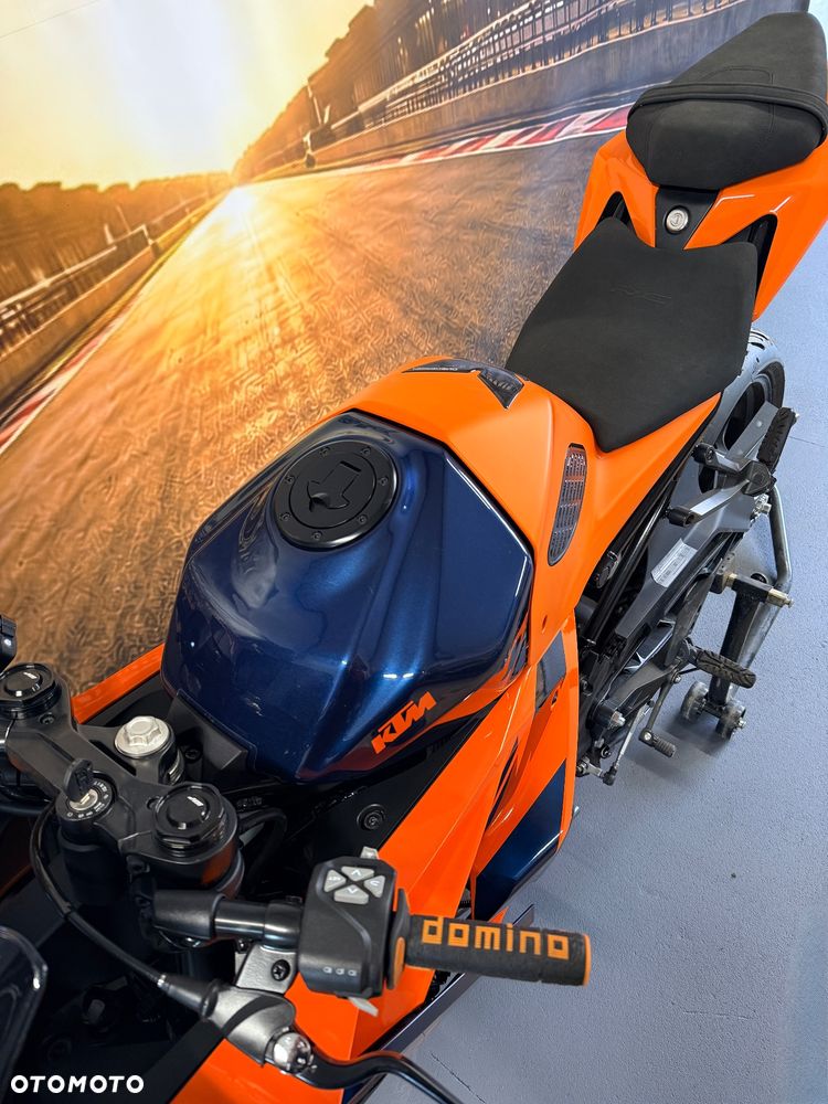 KTM RC 125 - 6