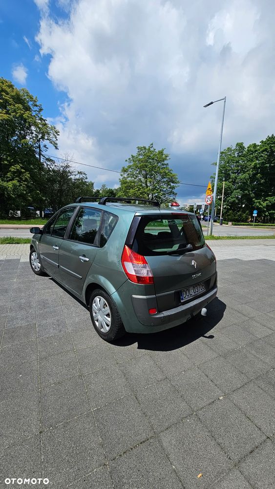 Renault Scenic 1.6 Confort Authentique - 2