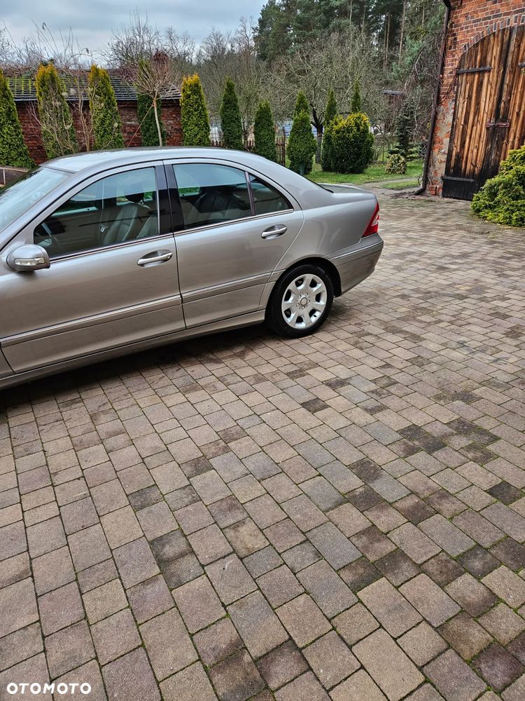 Mercedes-Benz Klasa C - 3