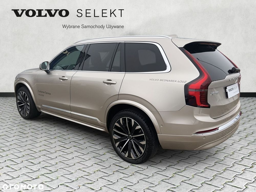 Volvo XC 90 - 7
