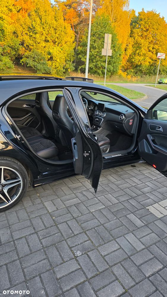 Mercedes-Benz Klasa A ver-180-d-amg-line-7g--dct - 14