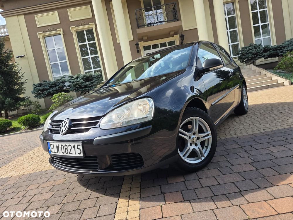 Volkswagen Golf - 2