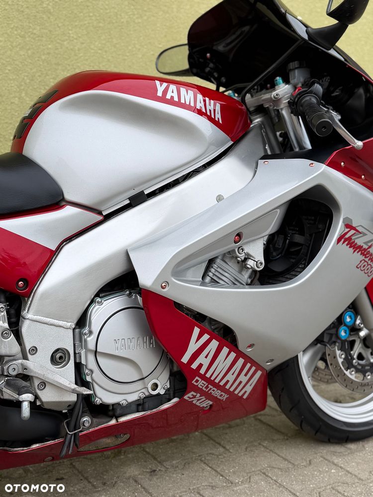 Yamaha Thunderace - 15