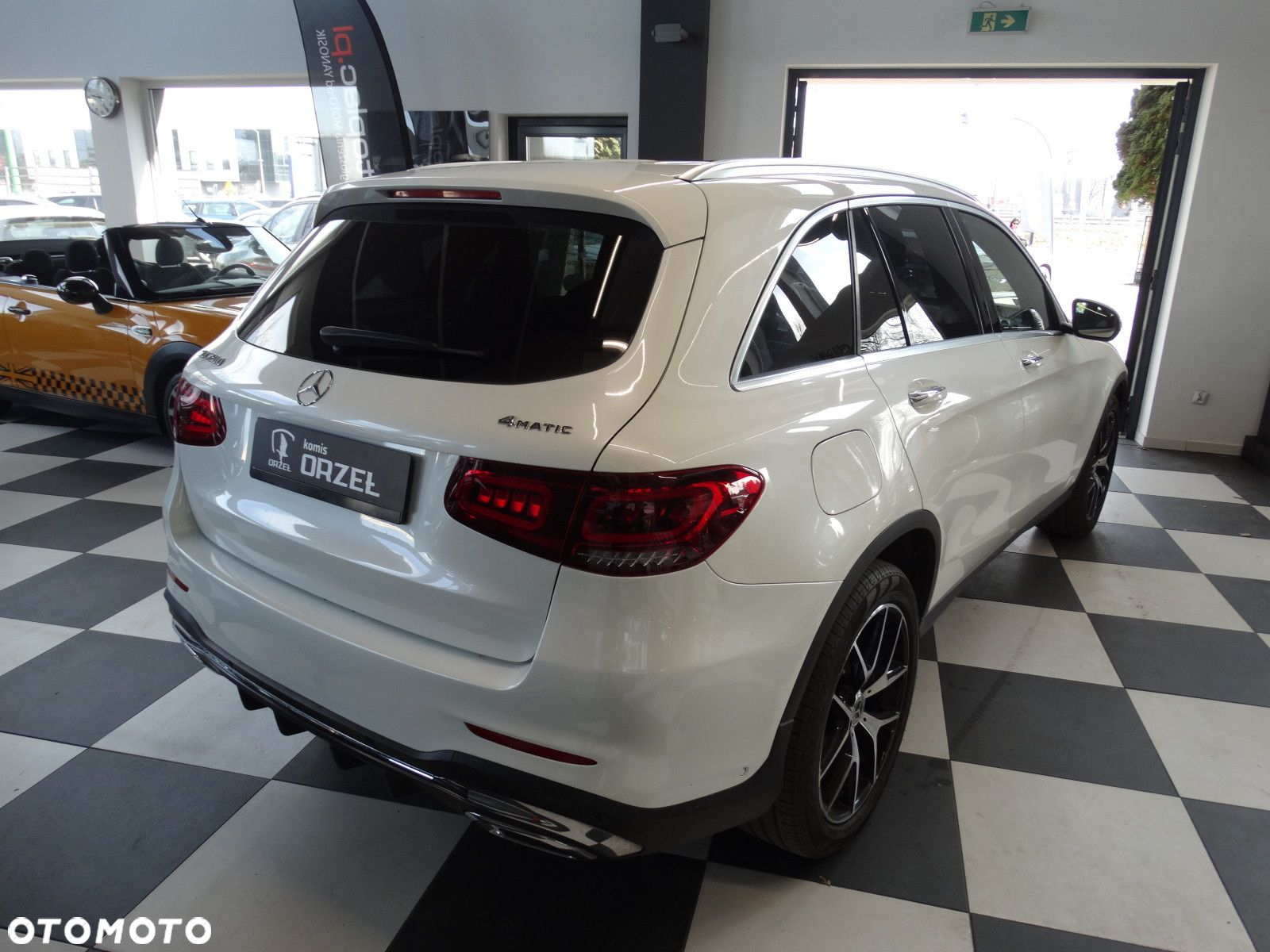 Mercedes-Benz GLC - 5