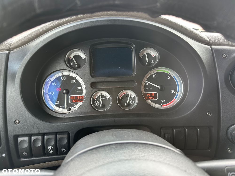 DAF XF 105.460 MANUAL - 8
