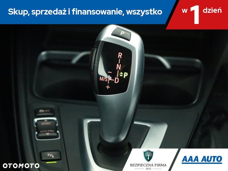 BMW Seria 3 - 18
