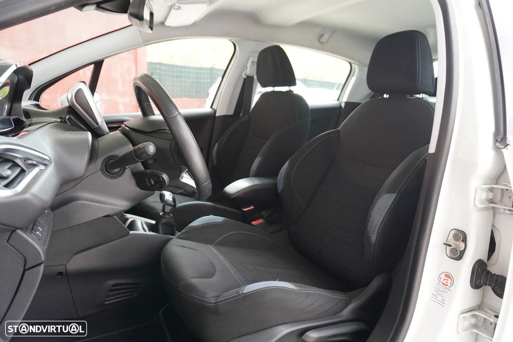 Peugeot 208 1.4 HDi Access - 7