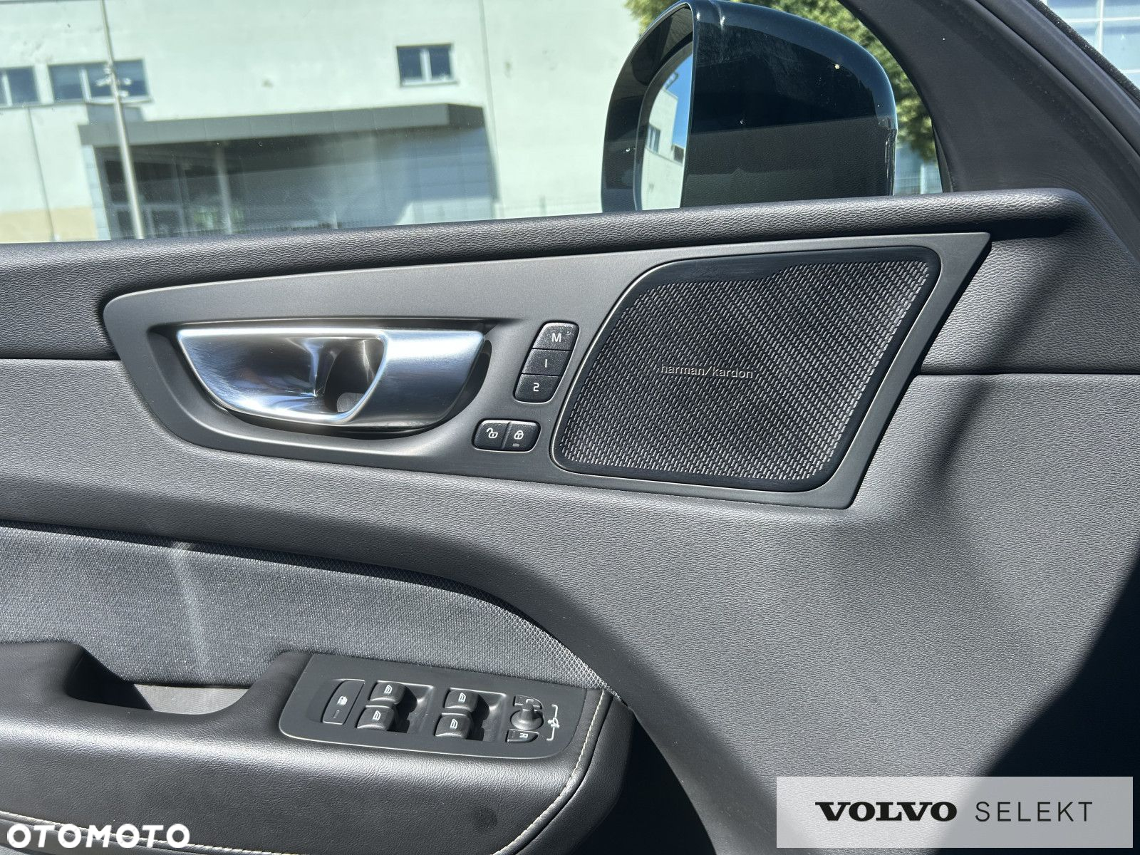 Volvo XC 60 - 12