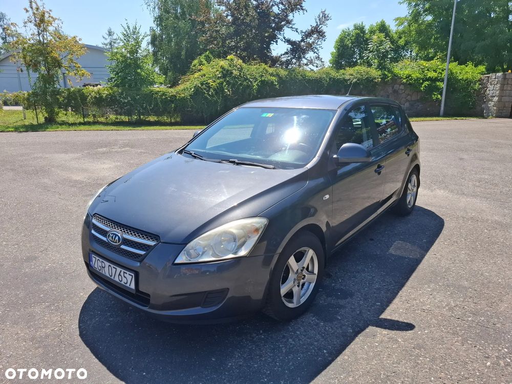 Kia Ceed 1.4 Comfort - 8