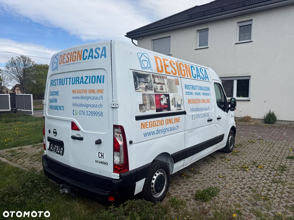 Nissan NV400 - 4