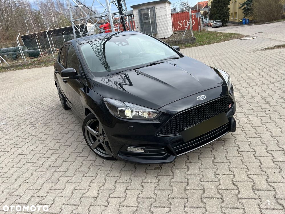 Ford Focus 2.0 TDCi ST-2 PowerShift - 33