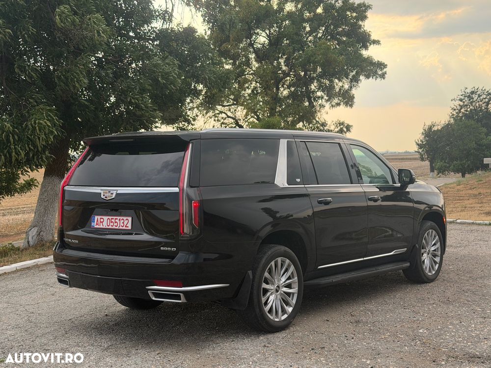 Cadillac Escalade - 7