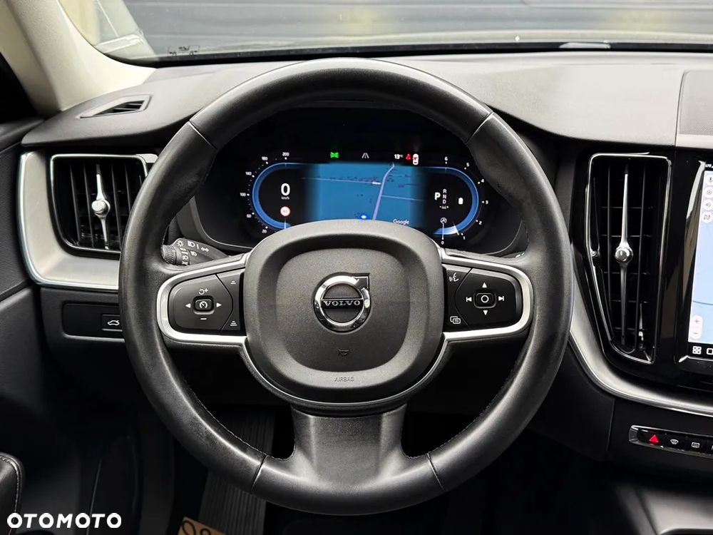 Volvo XC 60 B4 D Geartronic Momentum Pro - 38