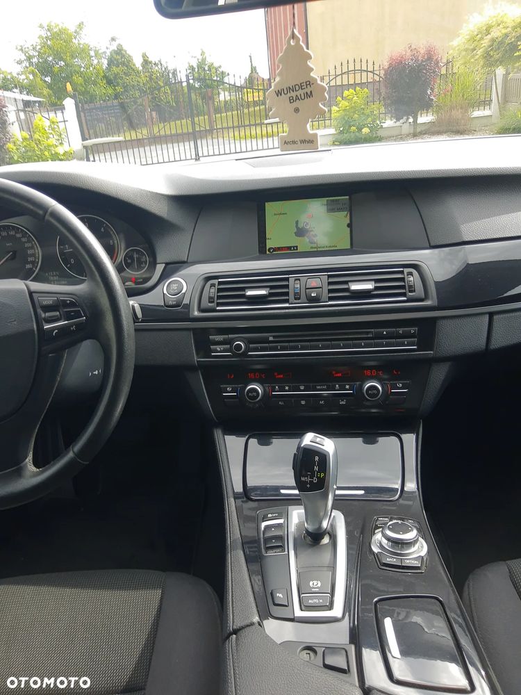 BMW Seria 5 520d - 19