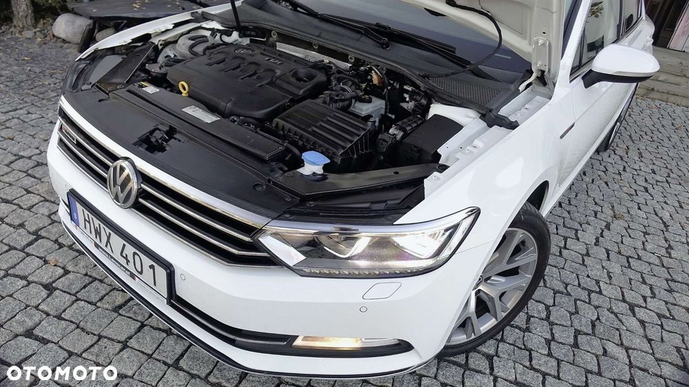 Volkswagen Passat - 19