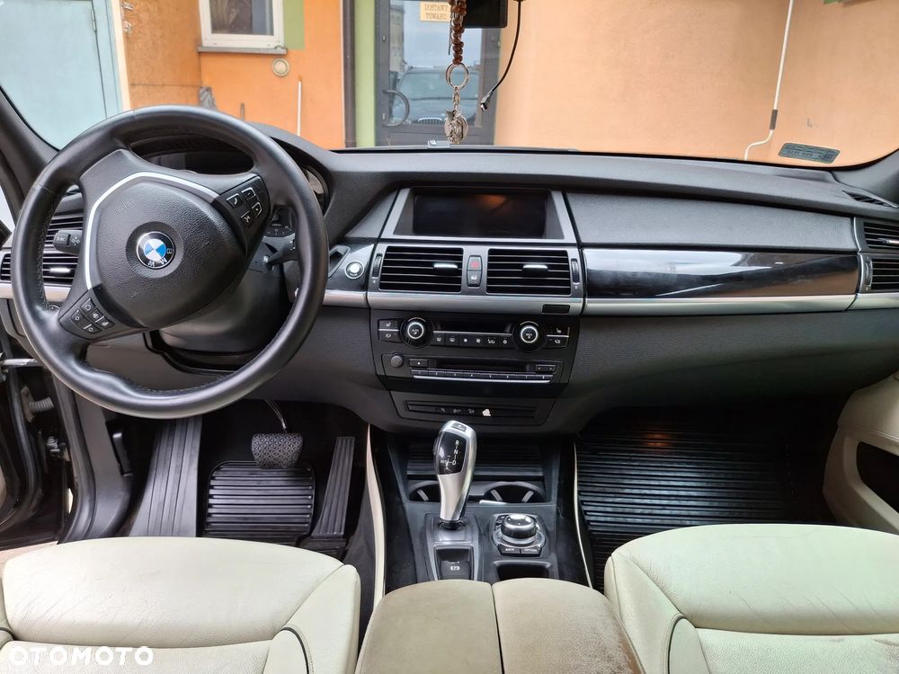 BMW X5 - 14