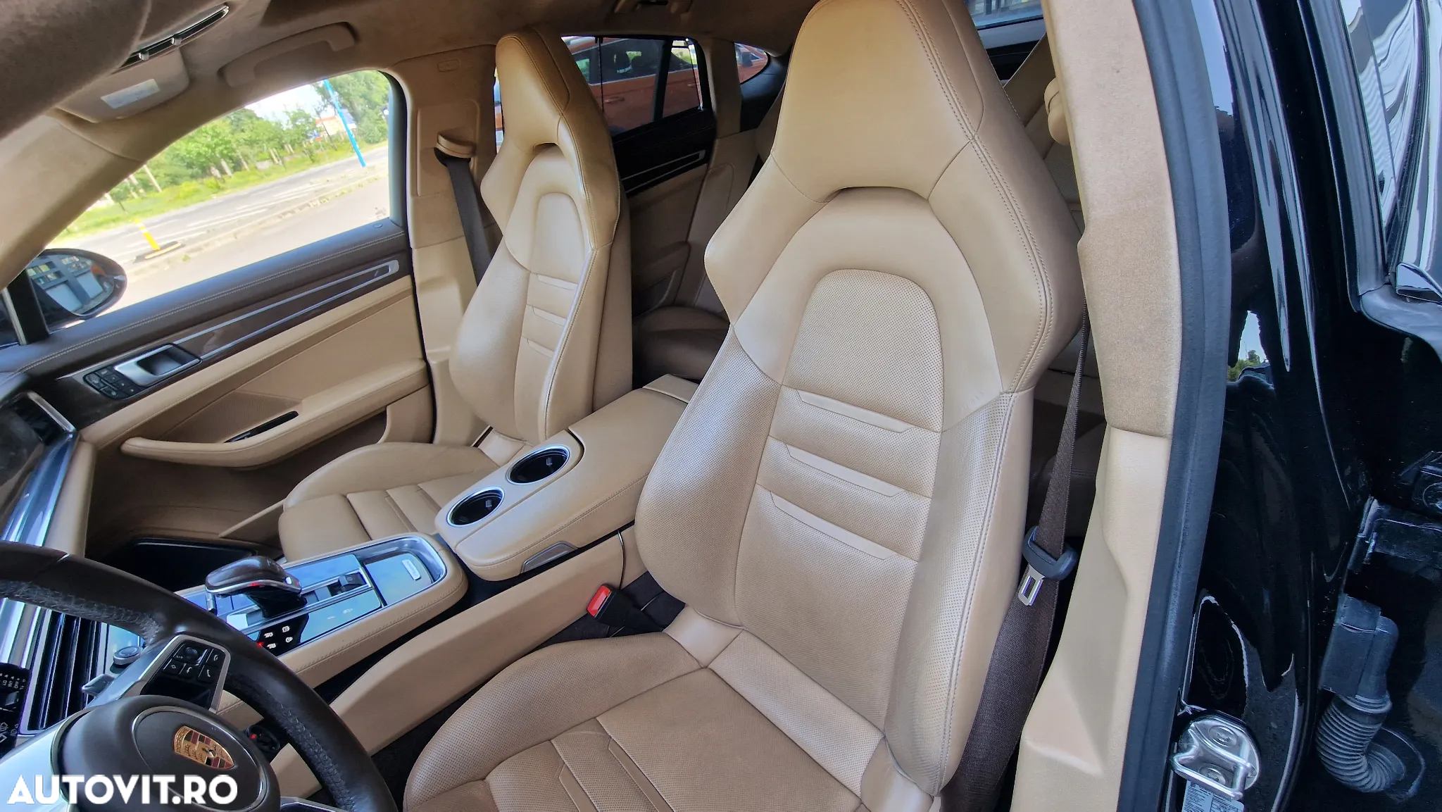 Porsche Panamera - 30
