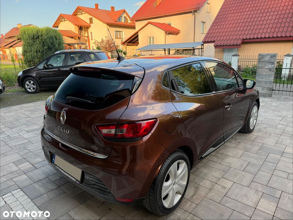 Renault Clio 1.2 16V Intens - 7