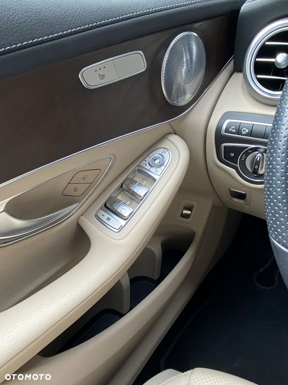 Mercedes-Benz GLC 220 d 4-Matic - 29