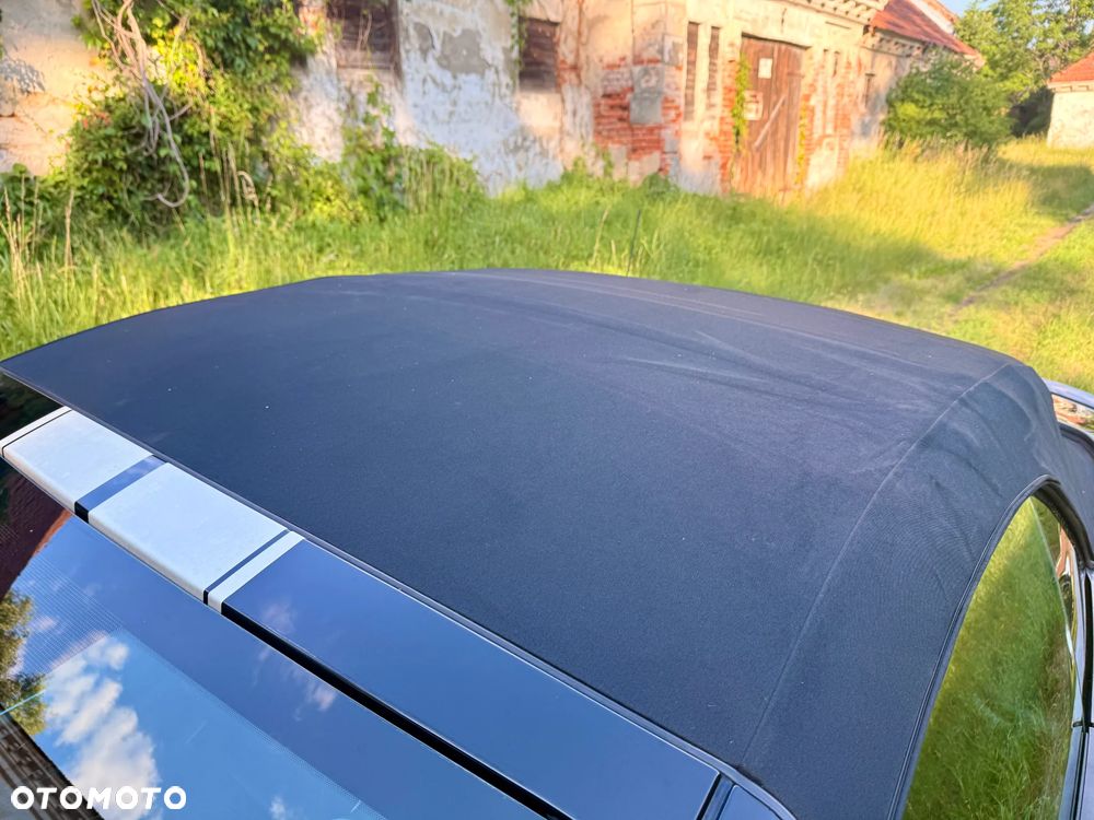 Ford Mustang 3.7 V6 Premium - 28