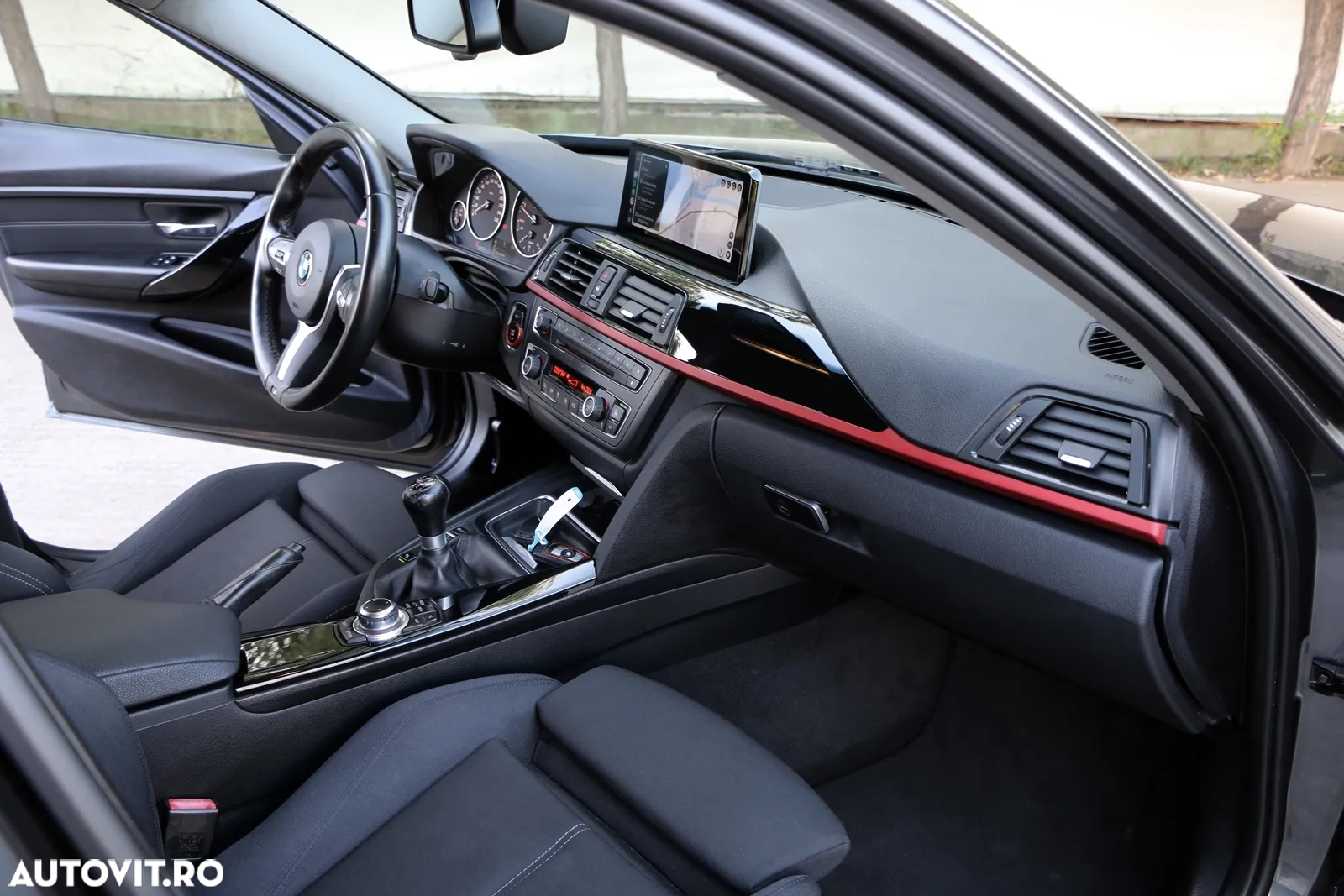 BMW Seria 3 320d xDrive Sport Line - 15