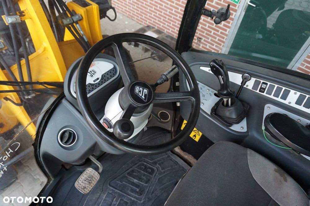 JCB 406 , ROK 2012 / 20 km/h  Łopata 4-1 i widły do ​​palet - 12