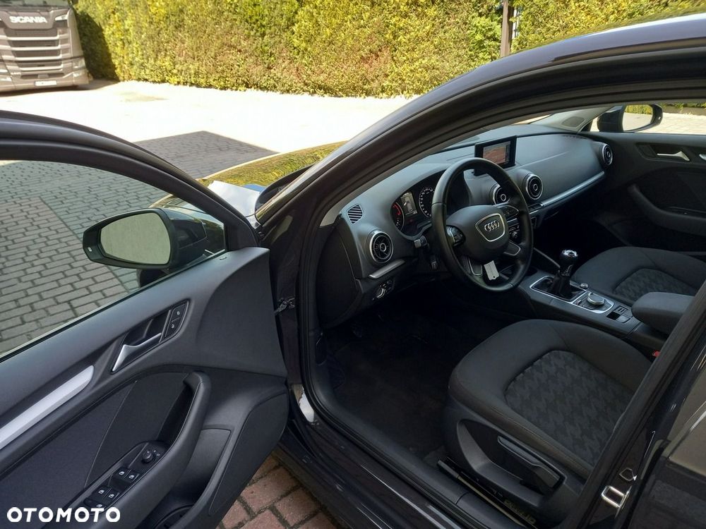Audi A3 Sportback 1.6 TDI(clean diesel) Ambition - 29